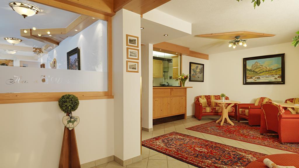 Landhaus Strolz Sankt Anton am Arlberg Buitenkant foto