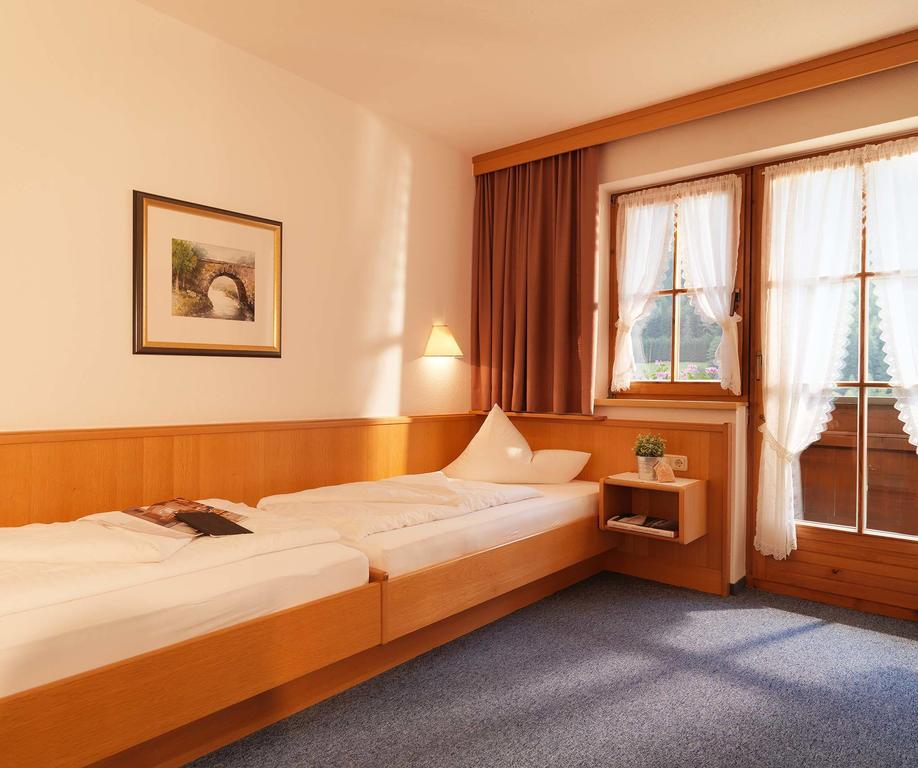 Landhaus Strolz Sankt Anton am Arlberg Kamer foto