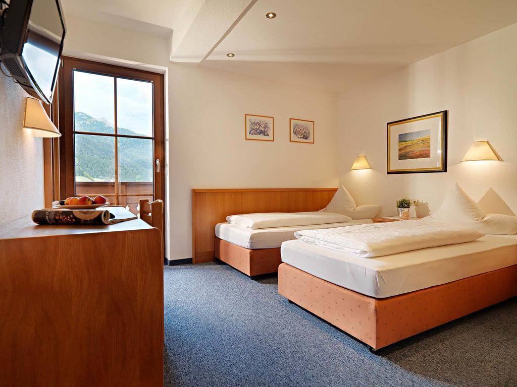 Landhaus Strolz Sankt Anton am Arlberg Kamer foto